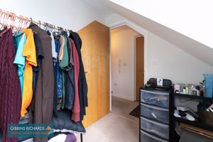 Bedroom- click for photo gallery
